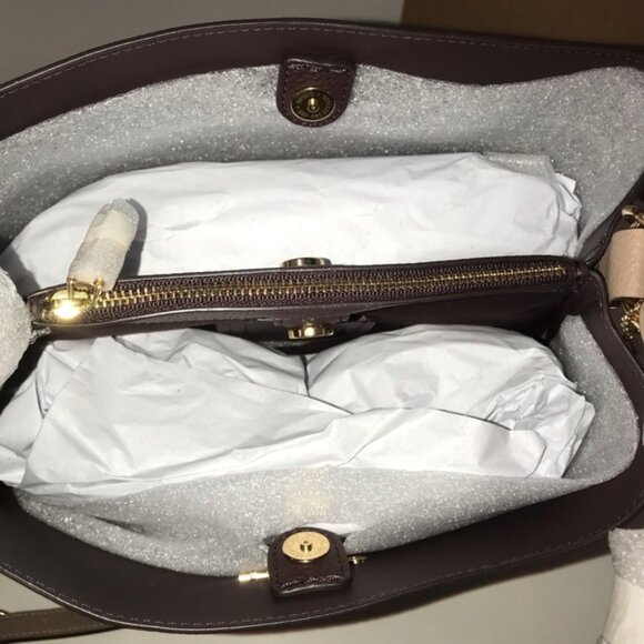 Coach ✨ Town Bucket Bag NWT - Picture 7 of 15